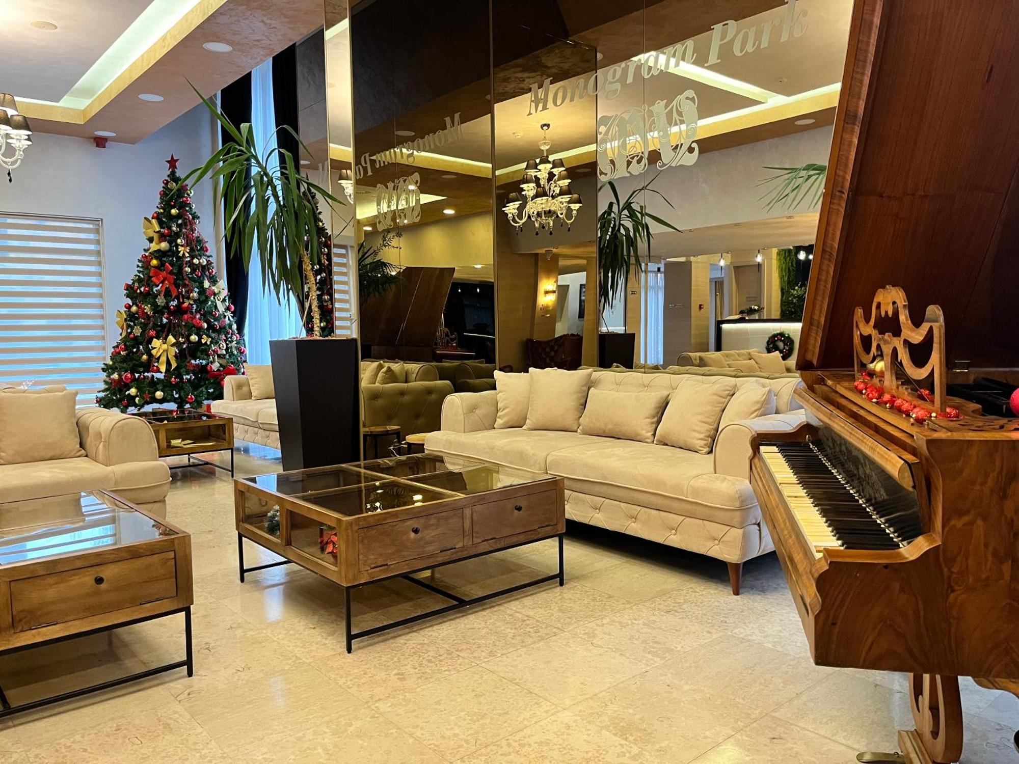 Hotel Monogram Park 루마 외부 사진