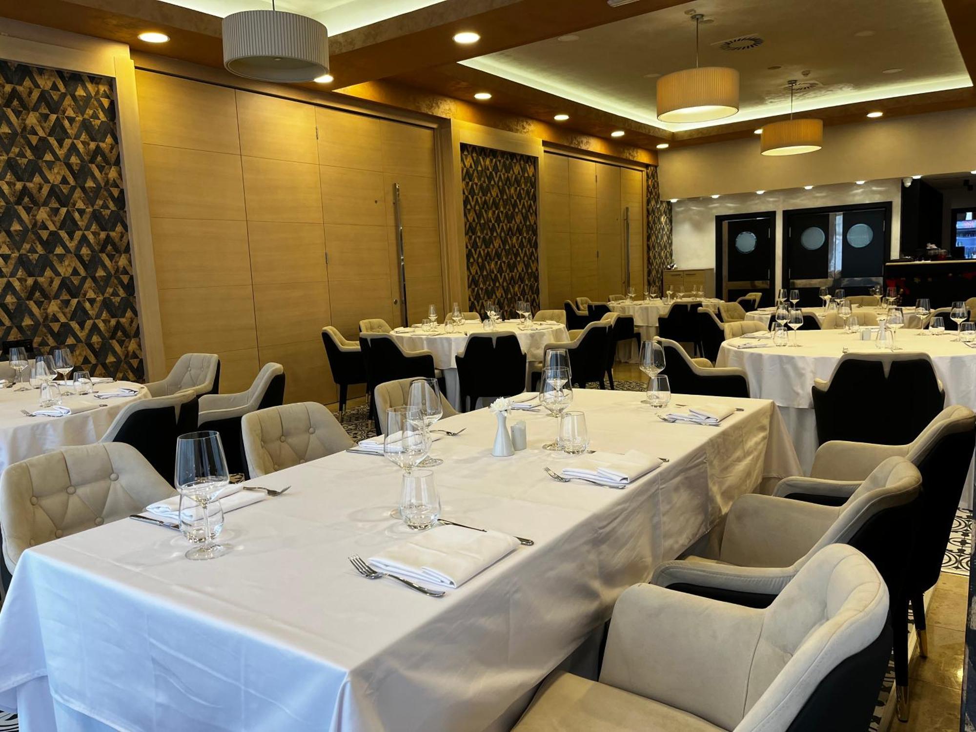 Hotel Monogram Park 루마 외부 사진