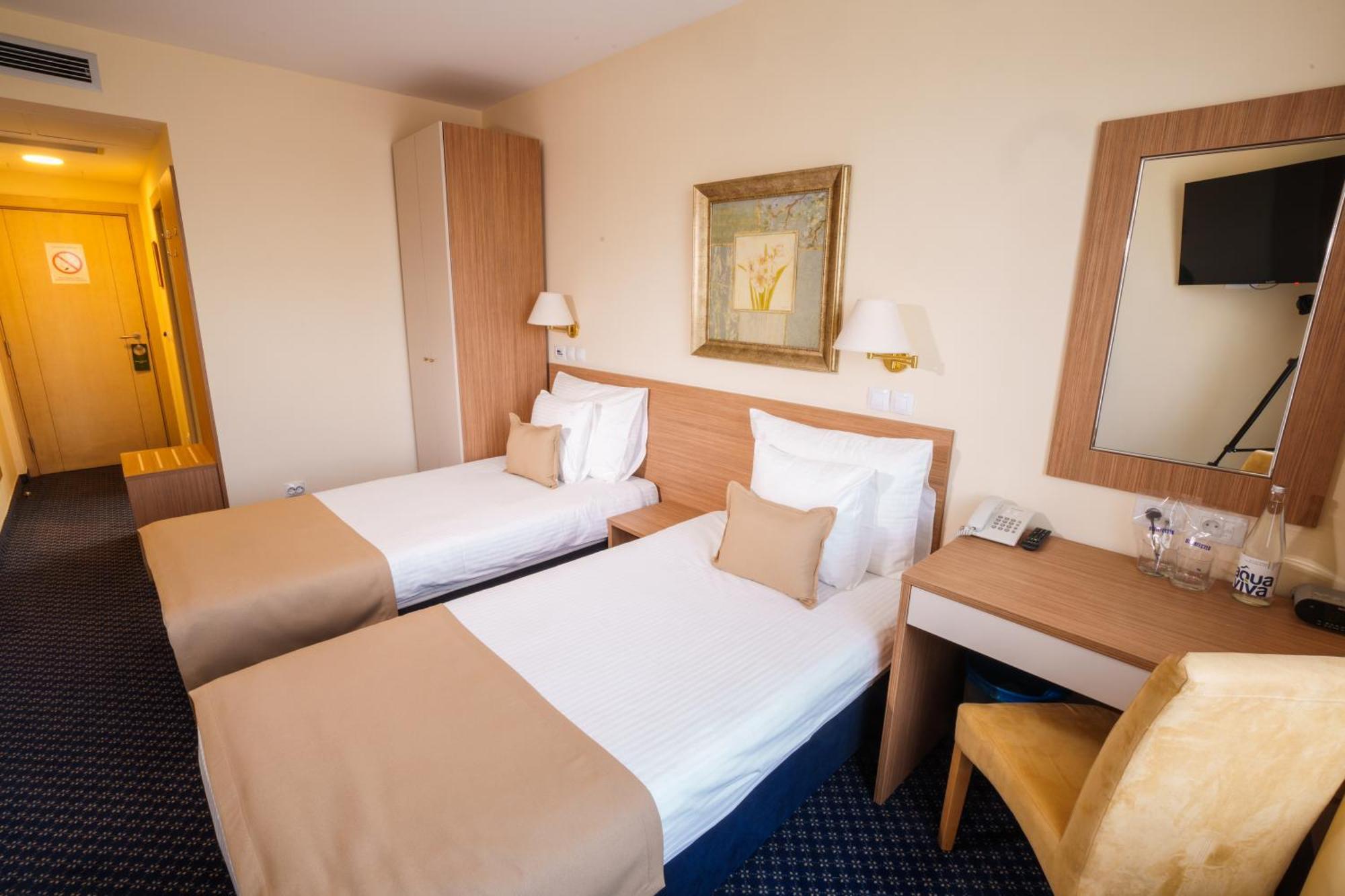 Hotel Monogram Park 루마 외부 사진
